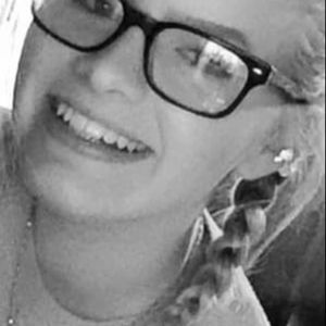 Meet your Posher, Zula